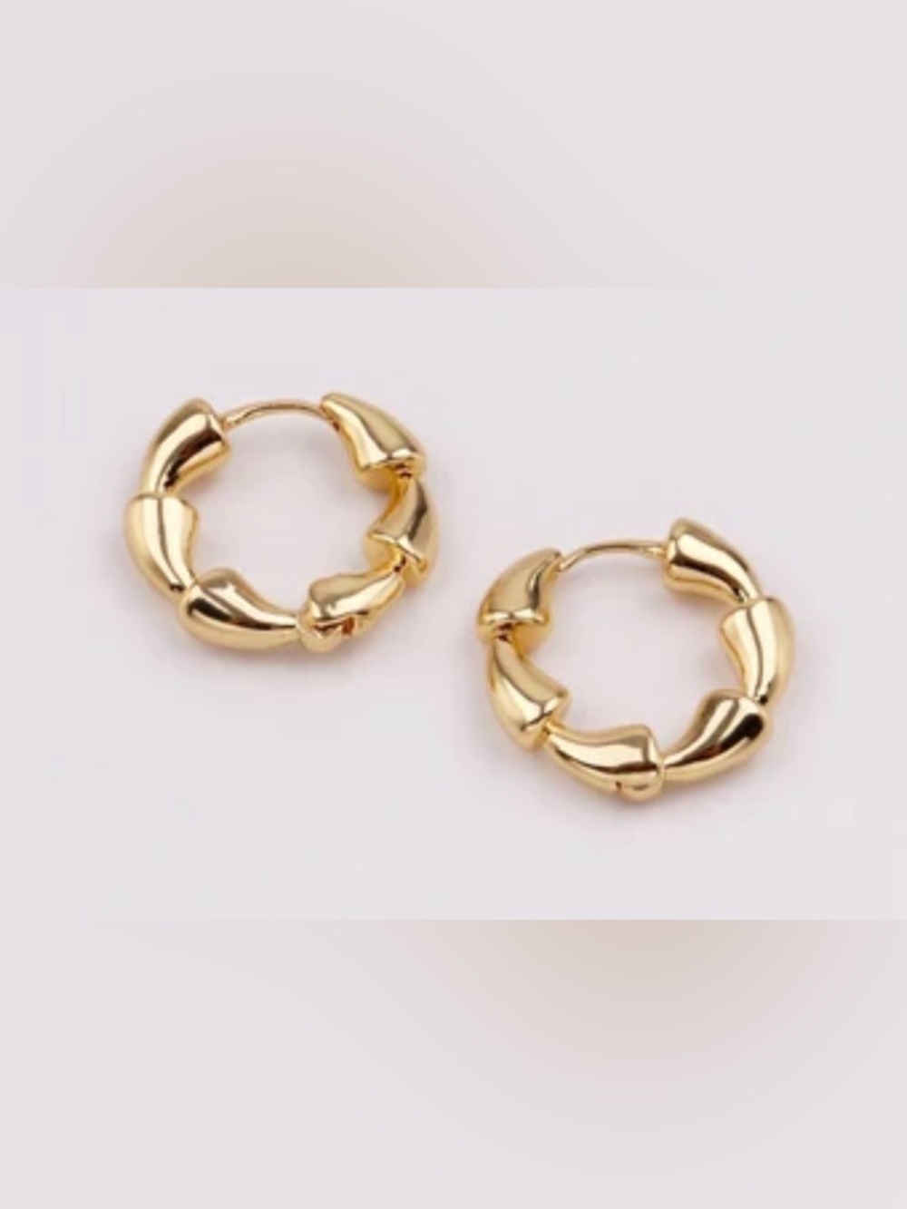 Gold Sculpted Chunky Hoop Earrings - Unbranded